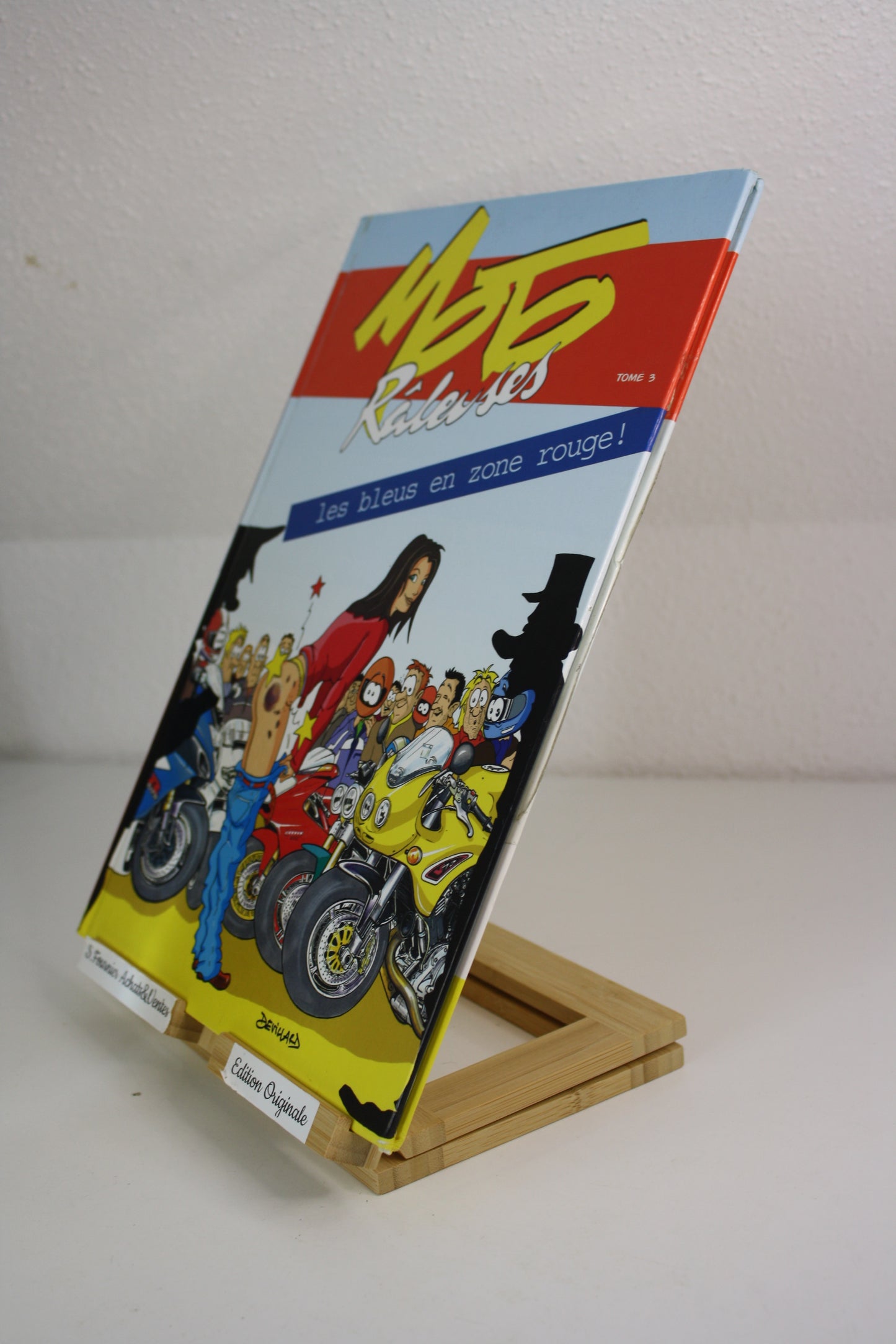 Les bleues en zone rouge – Moto râleuses – Devillard Sauvadet– moto Râleuses – EO – 2006