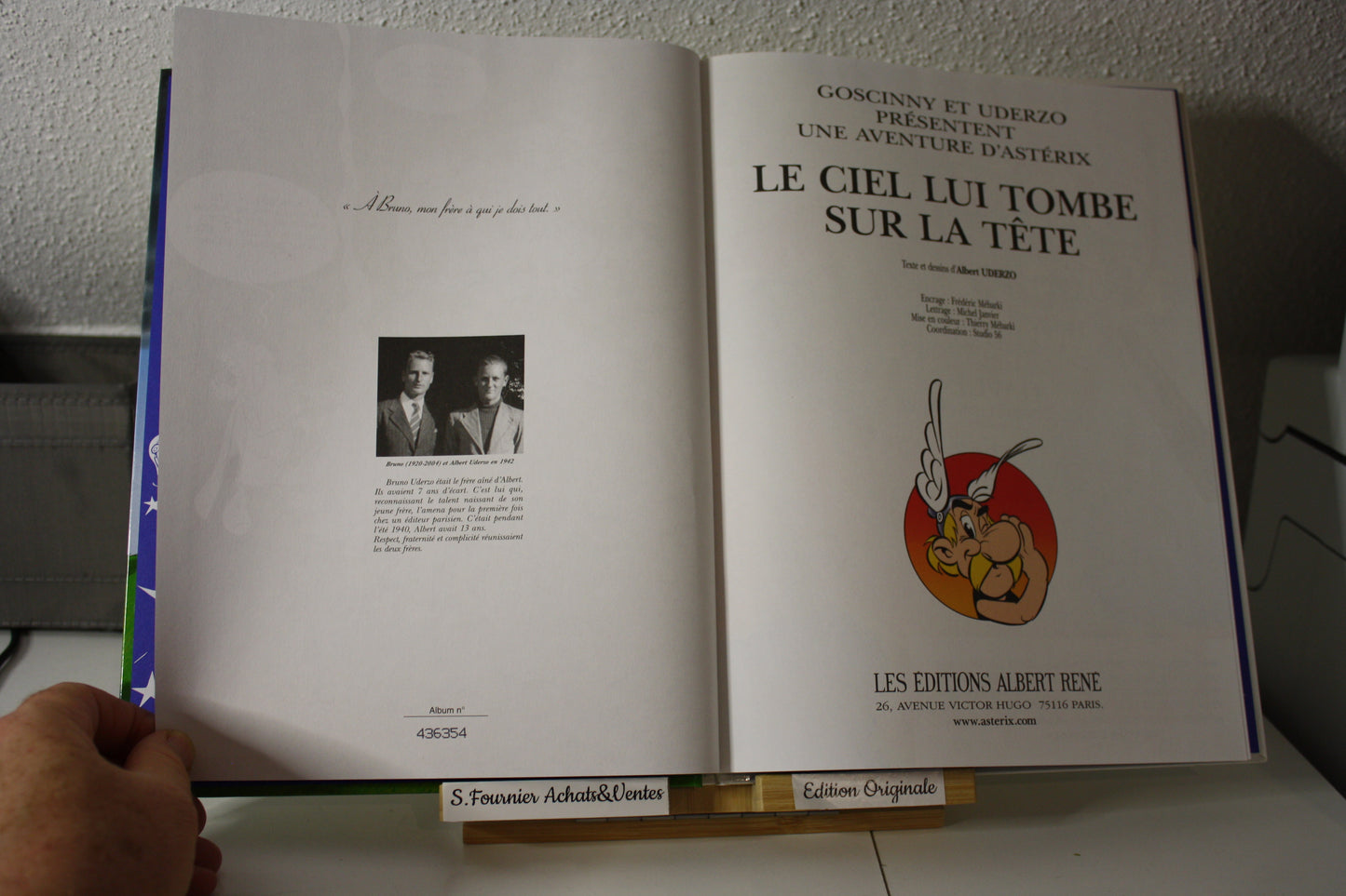 Le ciel lui tombe sur la tête – Astérix – Uderzo et Goscinny - Edition Albert René - EO - 2005 - n° 436534