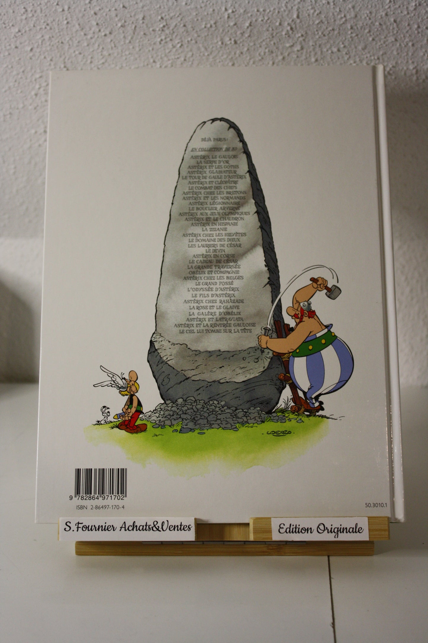 Le ciel lui tombe sur la tête – Astérix – Uderzo et Goscinny - Edition Albert René - EO - 2005 - n° 436534