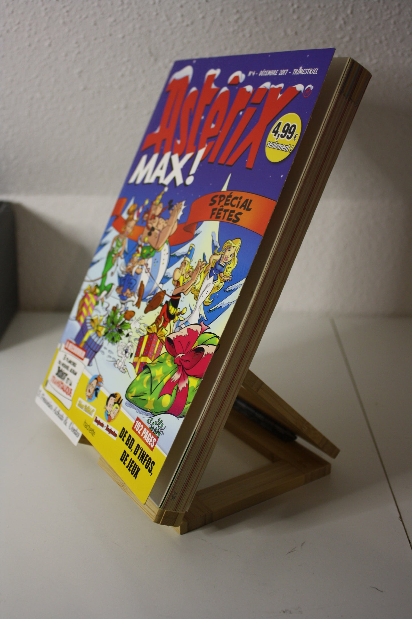 Astérix Max n°4 – Astérix - Goscinnny Uderzo – Hachette - Trimestriel - 2017 – Décembre