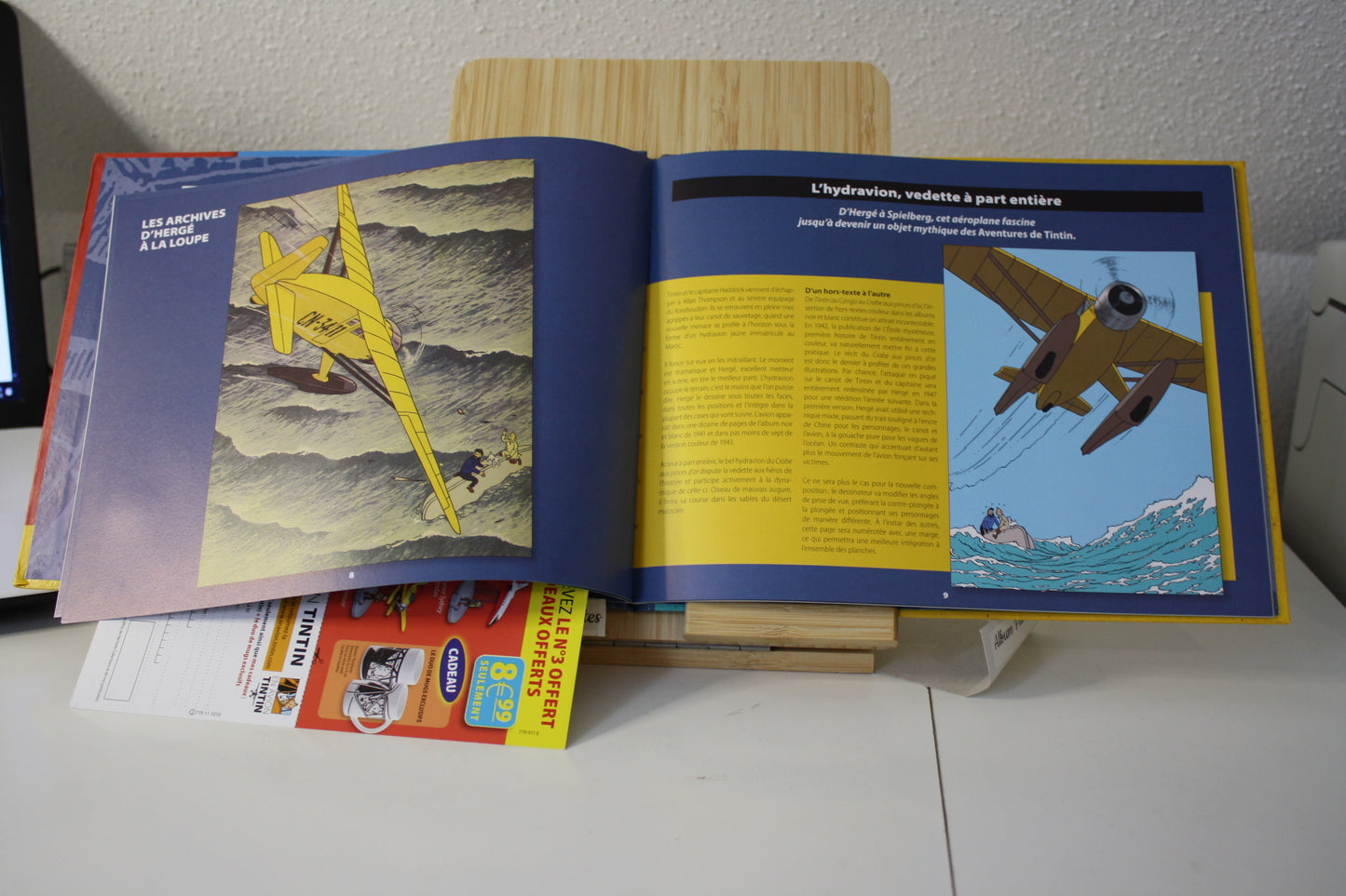 En Avion Tintin – l’hydravion - Hergé - Edition Mouinsart - objet dérivés - 2014 - livret de maquette