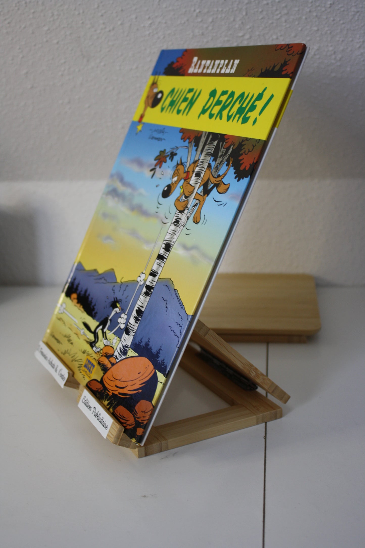 Chien perché – Rantanplan – Morris, Léonardino - Lucky Comics – Publicitaire – 2002 - BP France