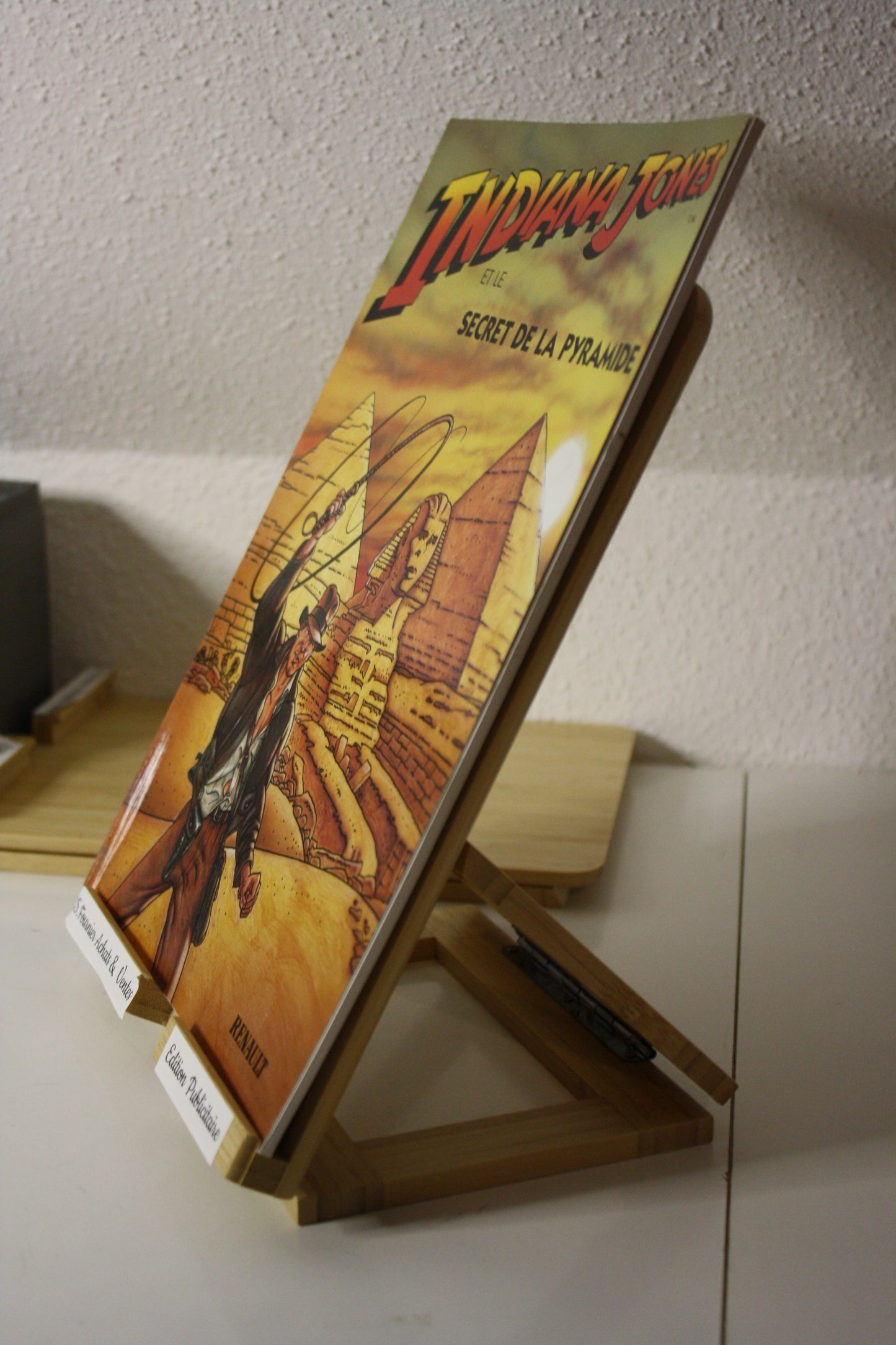 Le secret de la pyramide – Indiana Jones - Moliterni Alessandrini - Lucasfilm- Renault - 1996 - TBE