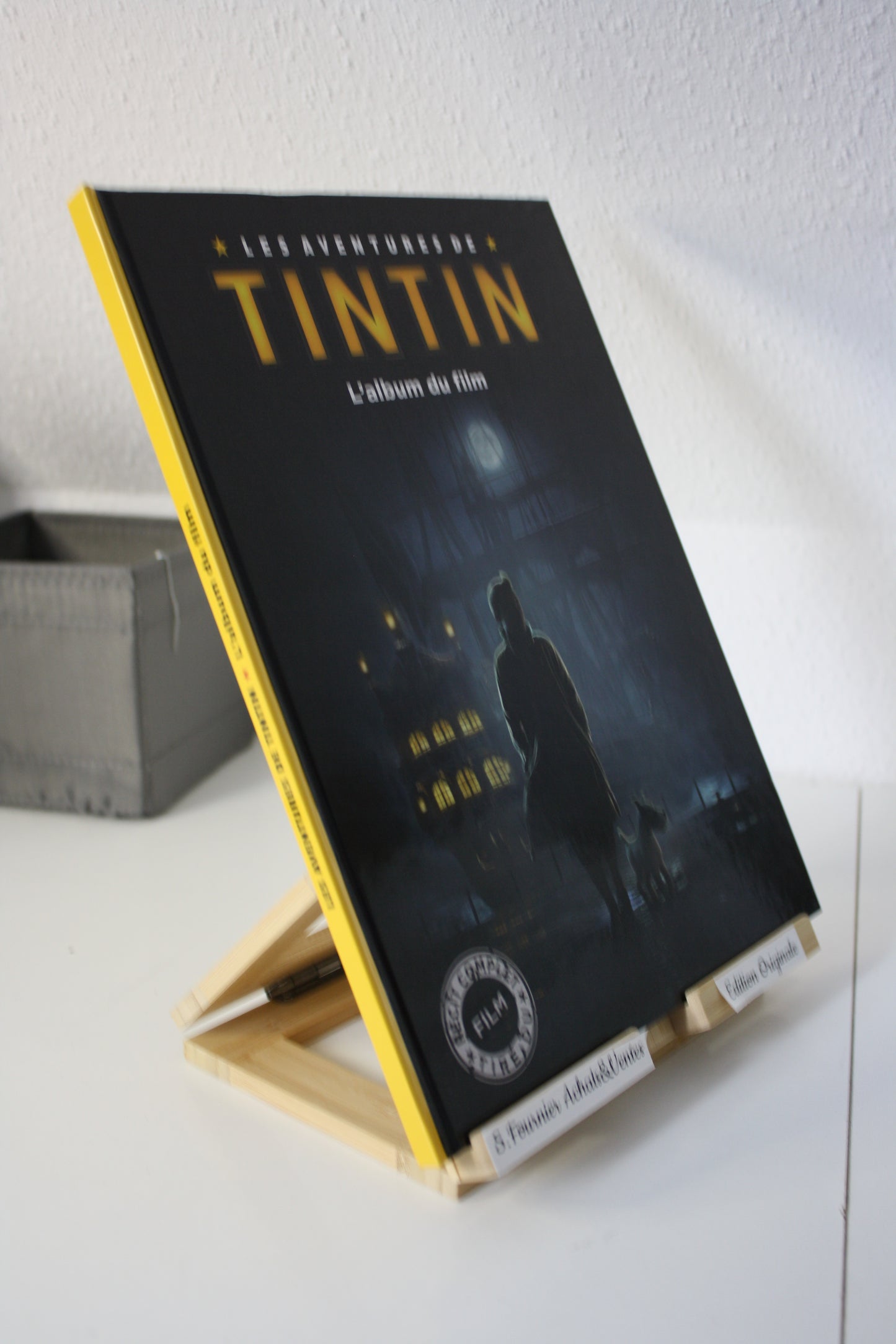 L’album du film – Tintin - - France Loisir - Réédition – 2011 - Abimé