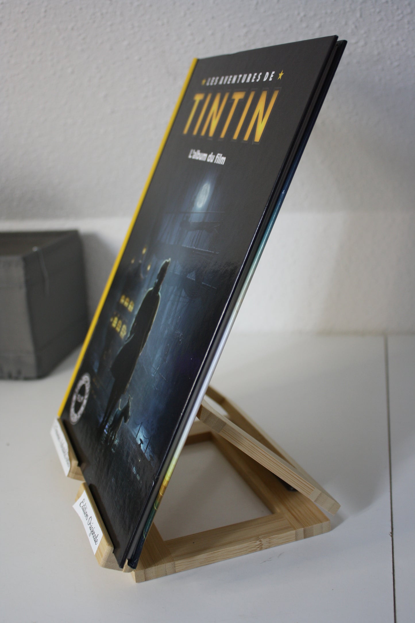 L’album du film – Tintin - - France Loisir - Réédition – 2011 - Abimé