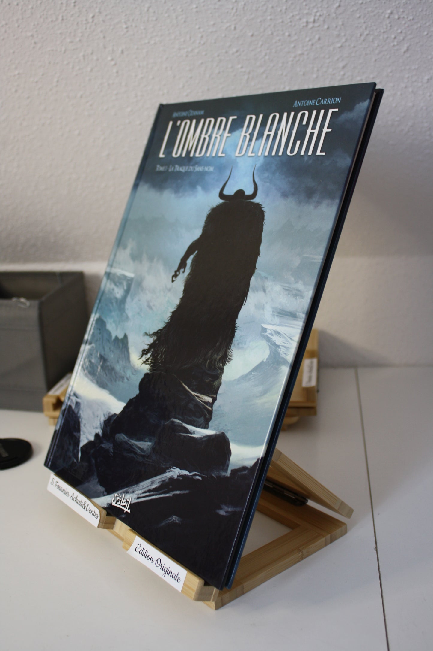 La traque du sans nom – L’ombre blanche – Ozanam et Carrion - Soleil - EO – 2013