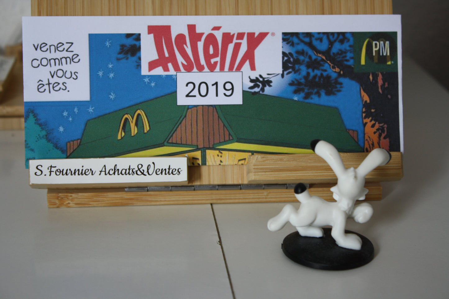 Figurine Idéfix + marche – Astérix - Mac Donald – 60 ans – Objet dérivé - 2019