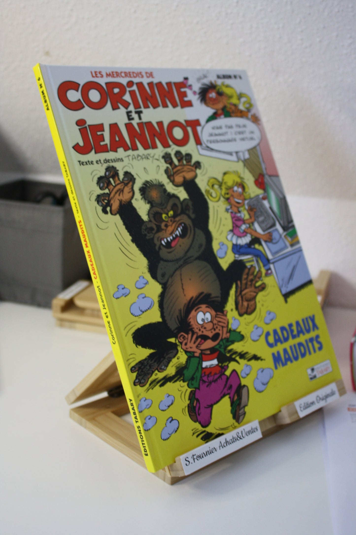 Le cadeau maudit – Les mercredi de Corinne et Jeannot - Tabary – Edition Tabary - EO – 1998