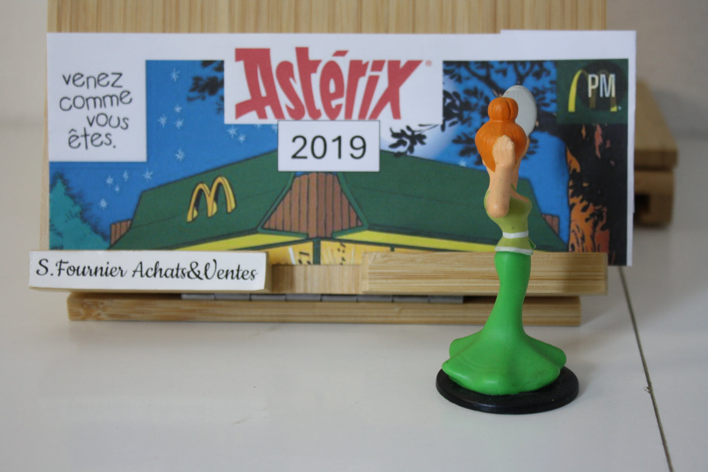 Figurine Mme Agecanonix – Astérix - Mac Donald – 60 ans – Objet dérivé – 2019