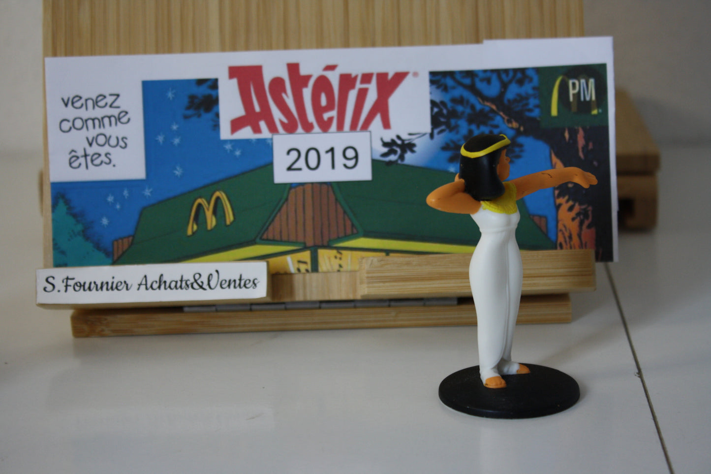 Figurine Cléopatre – Astérix - Mac Donald – 60 ans – Objet dérivé – 2019