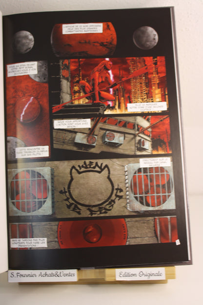 Les héros ne meurent jamais – Catwalk – L’homme, Penet – Soleil Mondes futurs – EO - 2006