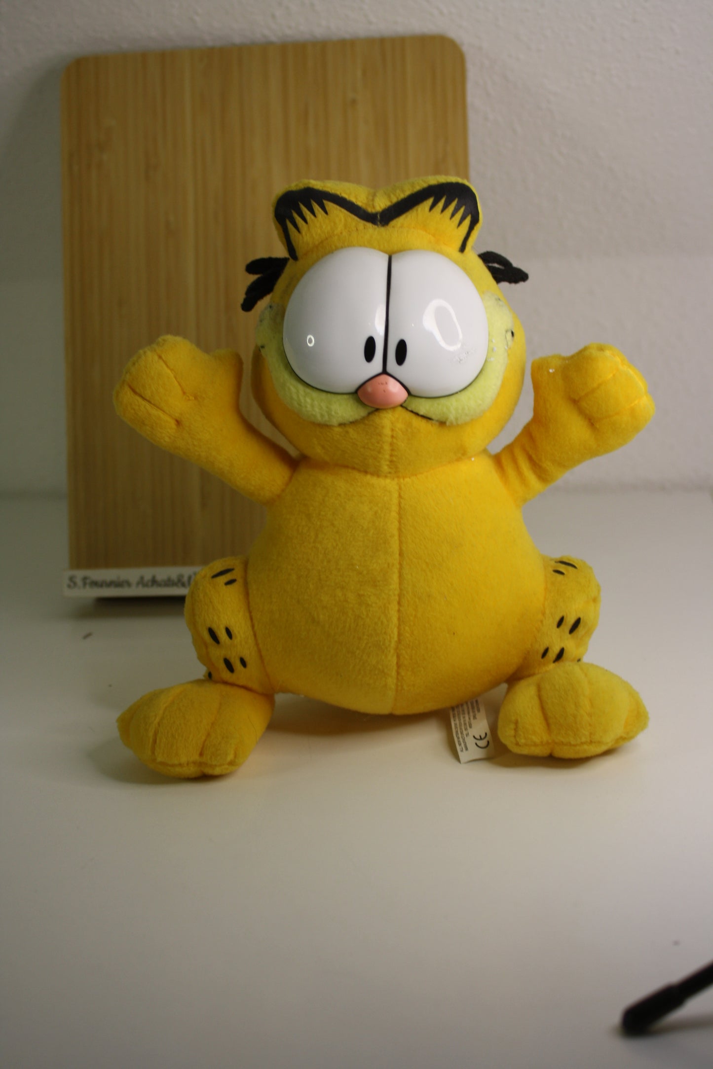 Peluche environ 20cm – Garfield – Jim Davis – Paws.inc – Objet dérivés – ?