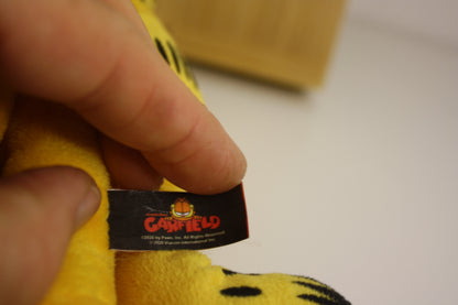 Peluches Garfield avec cœur – Garfield – Jim Davis – Playbyplay – Objet dérivés