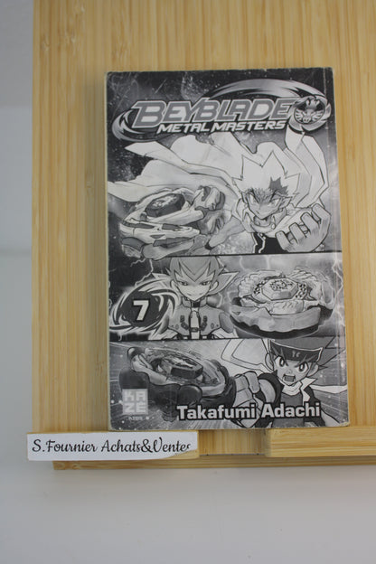 Lot de 4 album petit format – Manga – Collectif – Pika Glénat Kazé - EO – Multiple – Détail dans la description