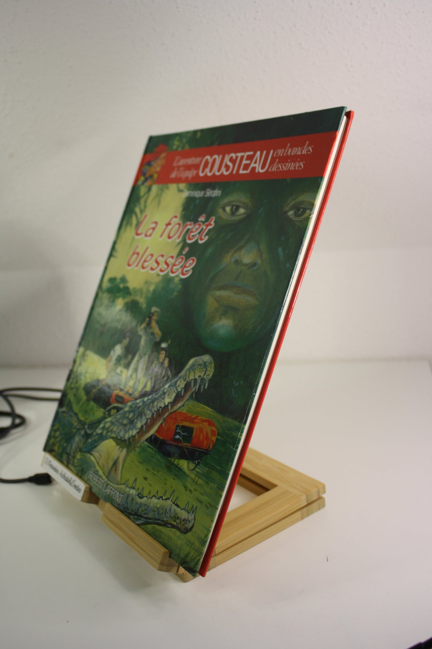 La forêt blessée – Les aventures de l’équipe Cousteau – Sérafini – Robert Laffont – Réédition – 1991