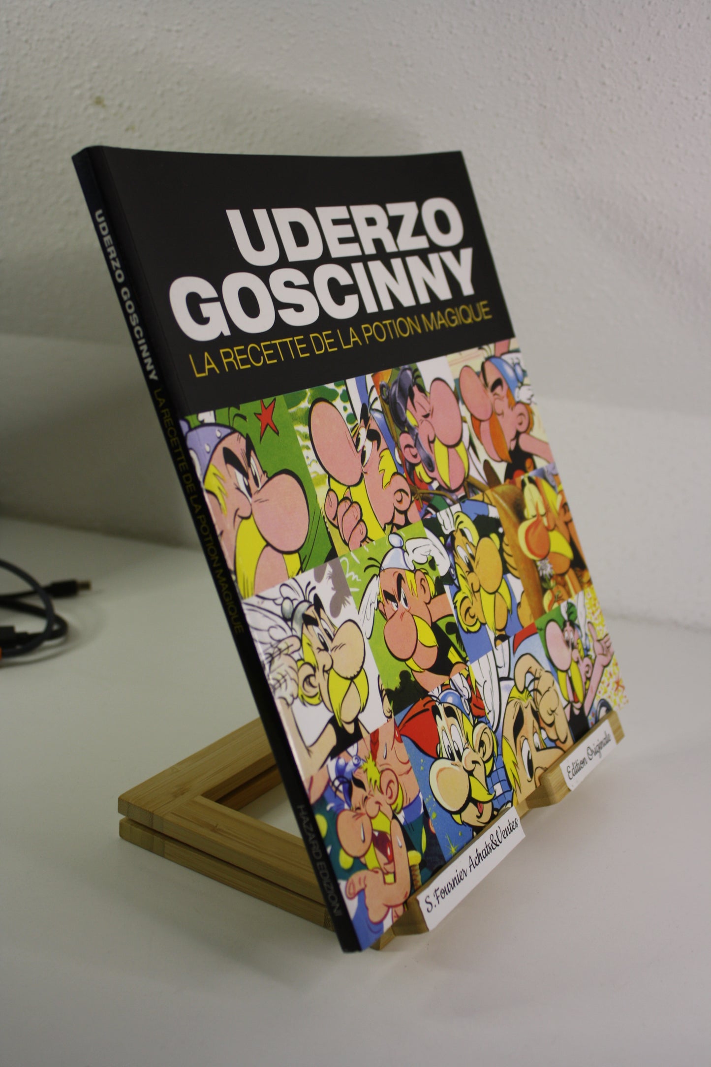 Catalogue de l’exposition d’Angoulême – Astérix – Collectif – Hazard Edizioni – EO – 2000