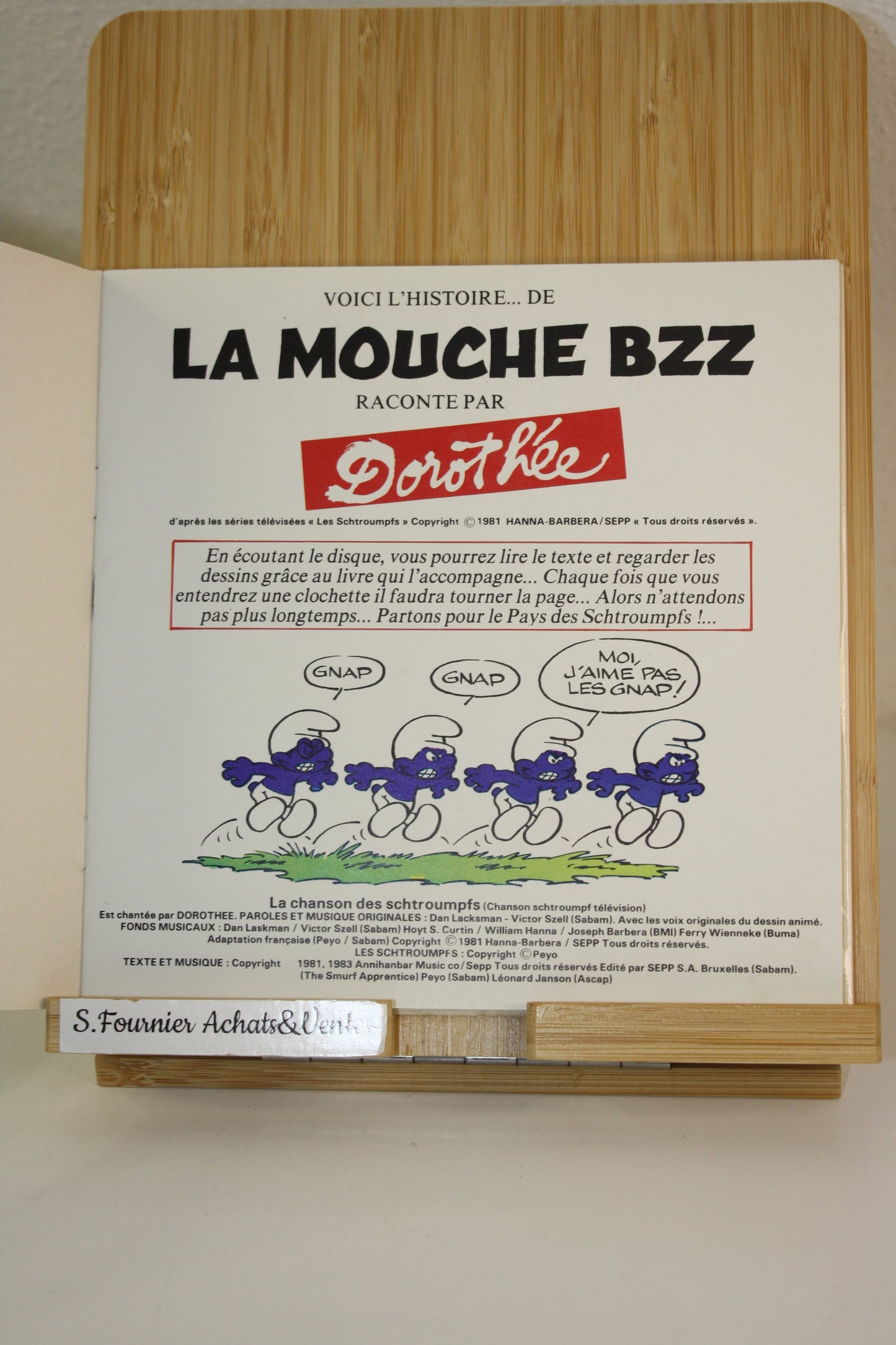 La mouche BZZ – Les Schtroumpfs – Dorothée Peyo – AB Production – vinyle 45tours – 1983