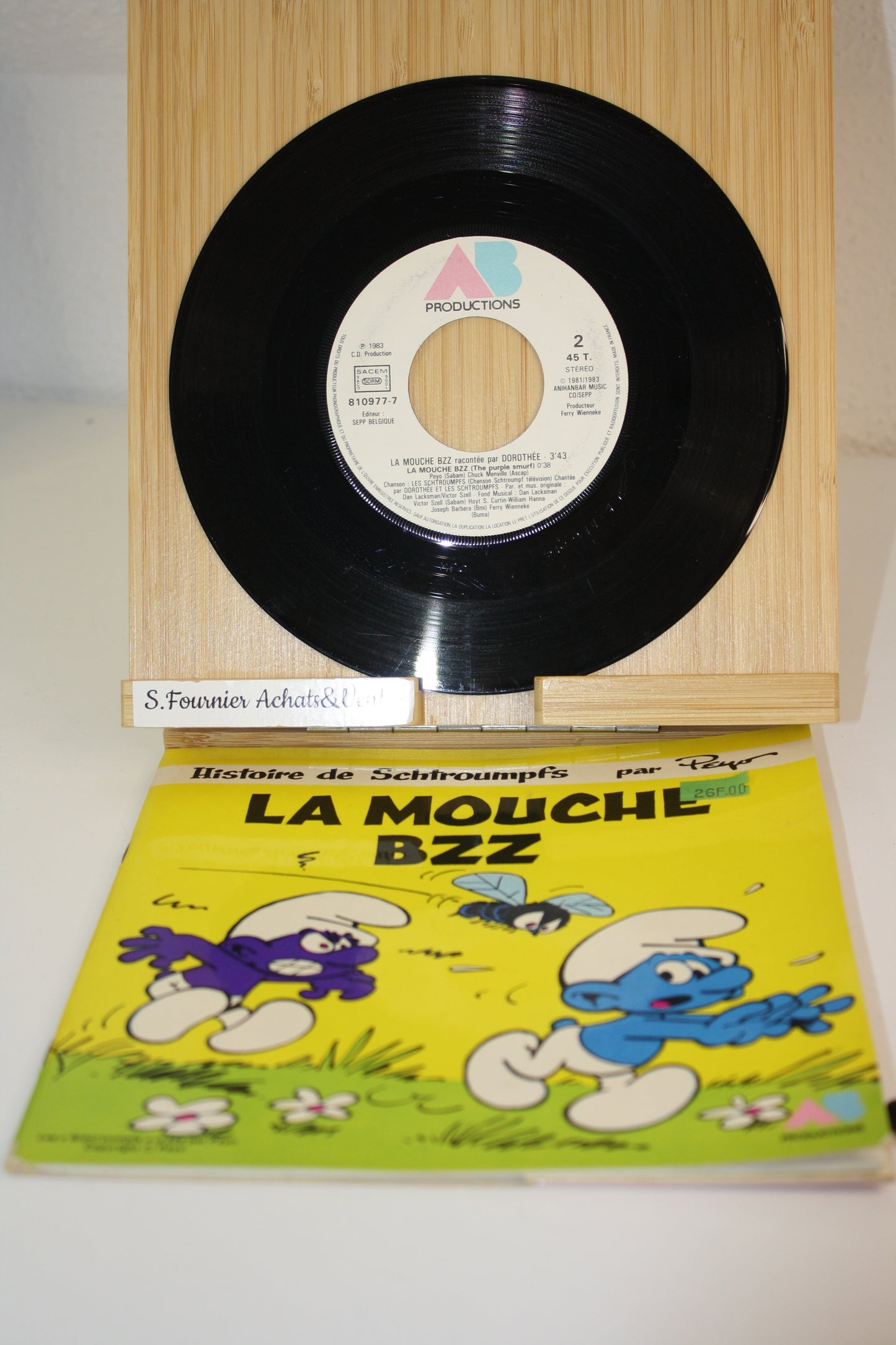 La mouche BZZ – Les Schtroumpfs – Dorothée Peyo – AB Production – vinyle 45tours – 1983