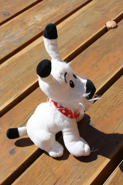 Peluche Idéfix Bandana rouge point blanc – Idéfix – Uderzo Goscinny – Albert René – Objet dérivé – 2019