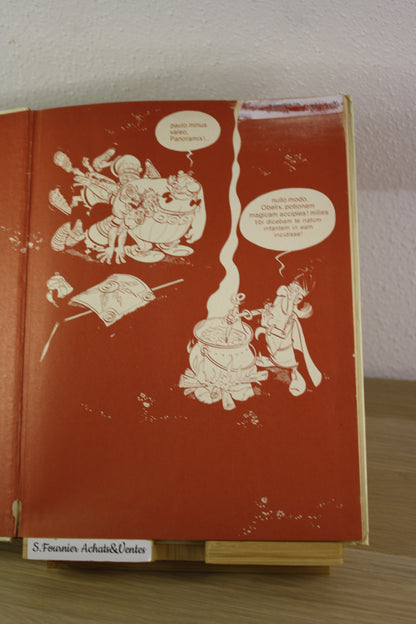 Falx Aurea – Astérix – Goscinny Uderzo Rubri castellanus – Ehapae – EO – 1975 – Latin