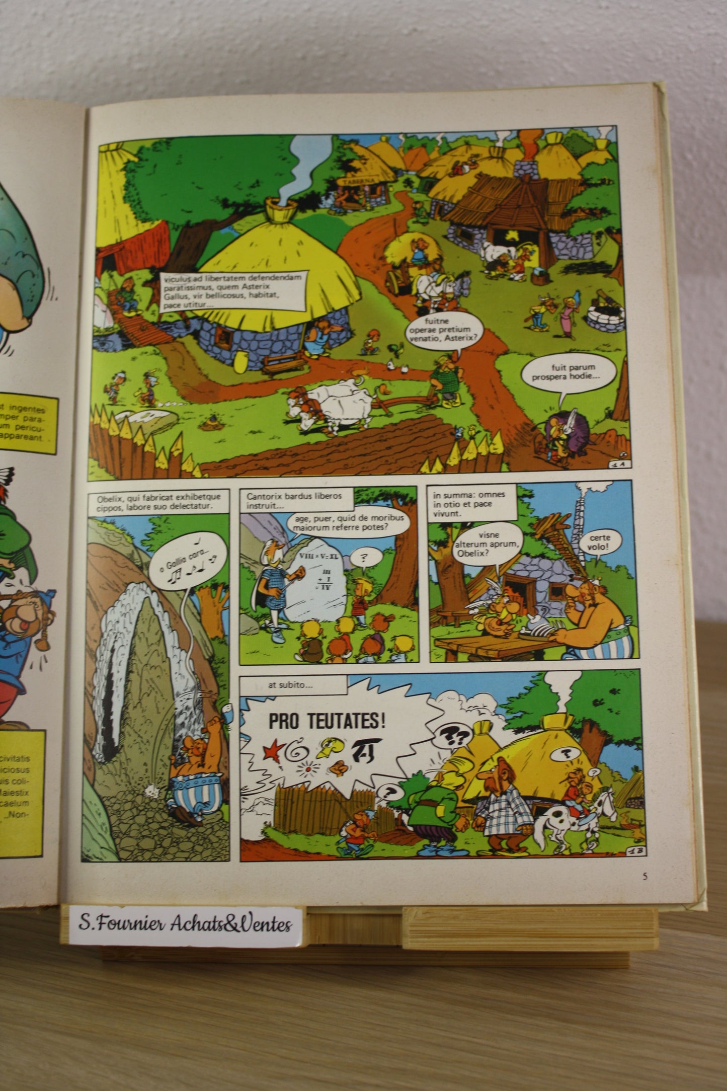 Falx Aurea – Astérix – Goscinny Uderzo Rubri castellanus – Ehapae – EO – 1975 – Latin
