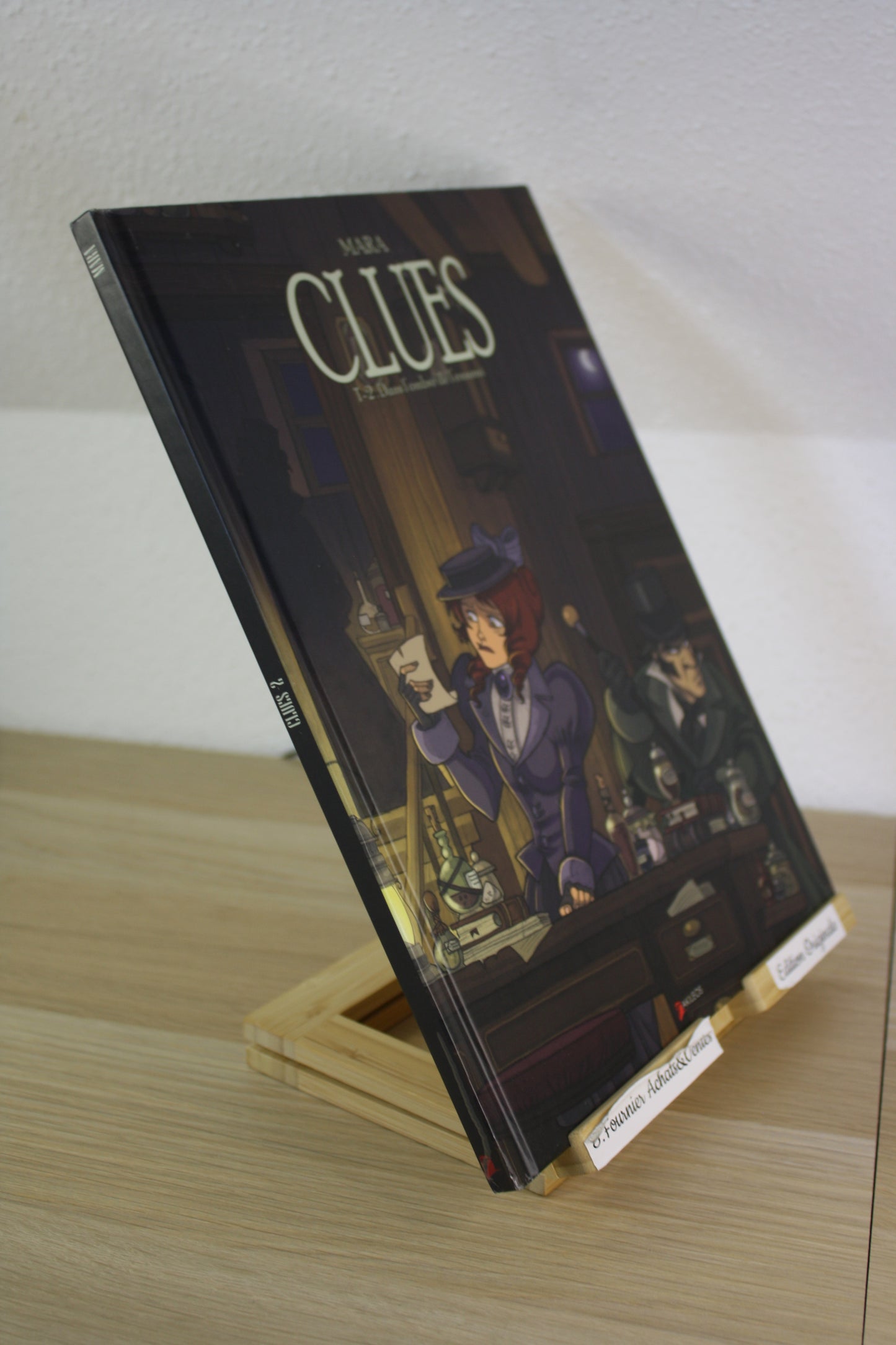 Dans l’ombre de l’ennemi tome 2 – Clues – Mara – Akileos – EO – 2010