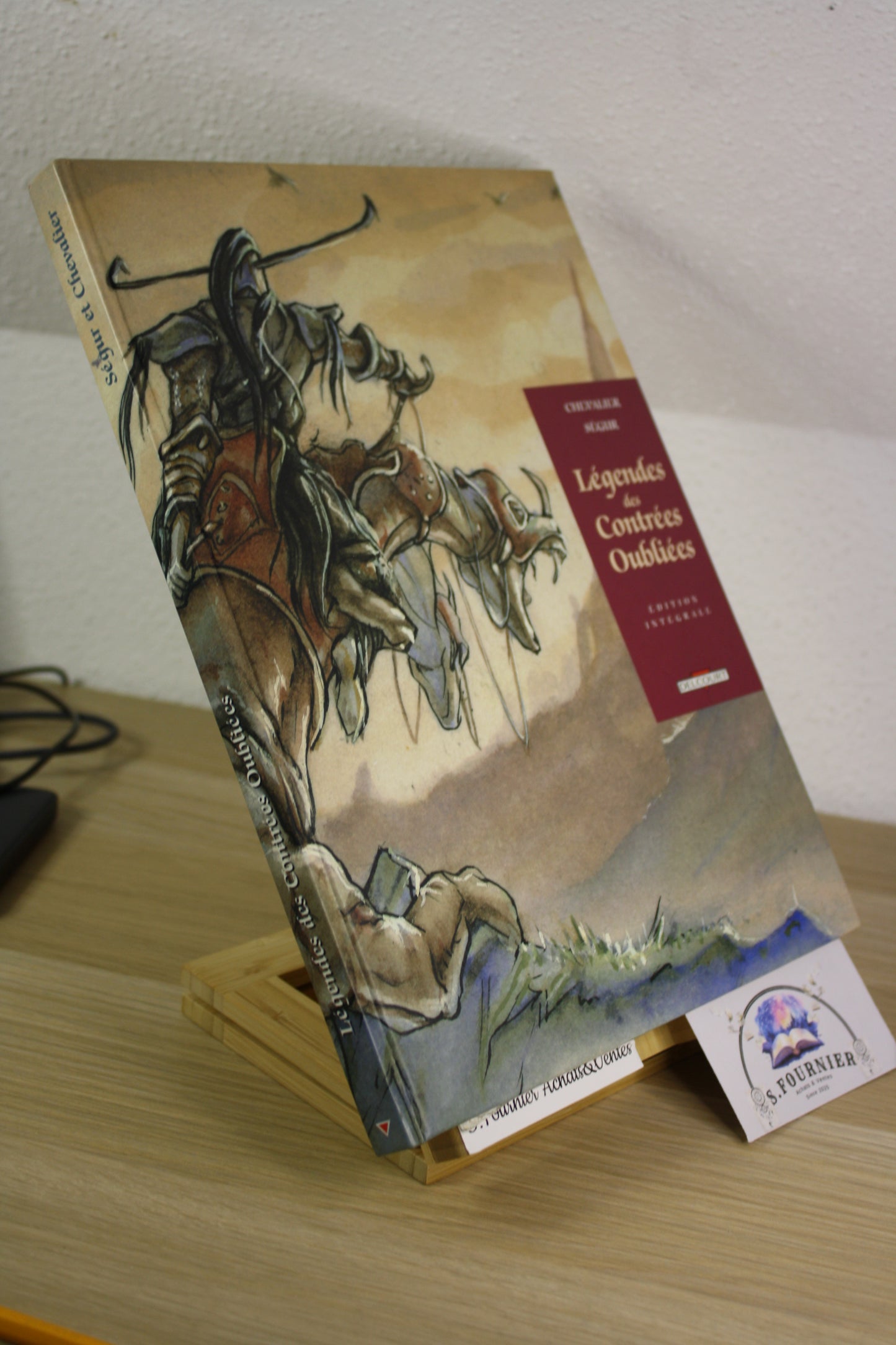 Intégrale – Légendes des contrées oubliées – Chevalier Segur – Delcourt – réédition – 1995