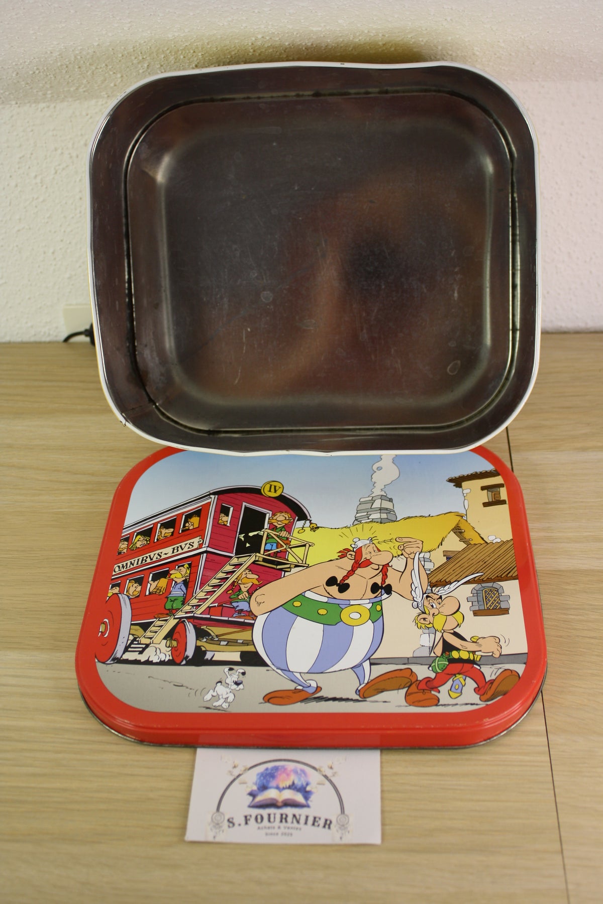Boite biscuit métallique – Astérix – Uderzo Goscinny – Delacre – Objet dérivé – 2012