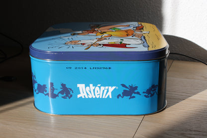 Boîte métal Astérix & Cléopâtre – Astérix – Uderzo Goscinny – Delacre – Objet dérivé – 2014