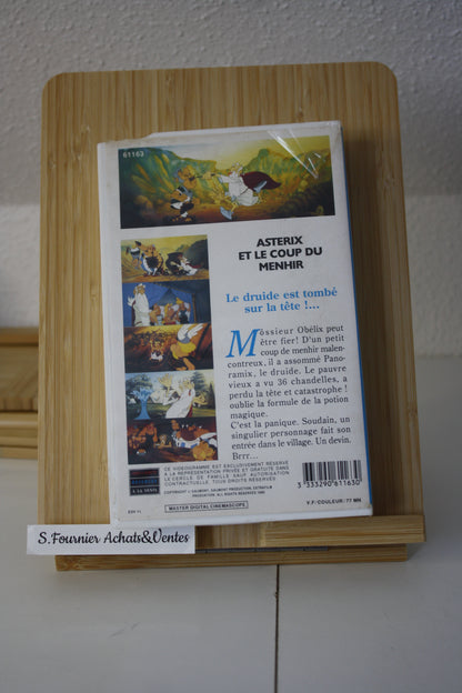 Le coup du menhir – Astérix – Goscinny Uderzo - Albert René - Objet dérivé - 1993 - Cassette VHS