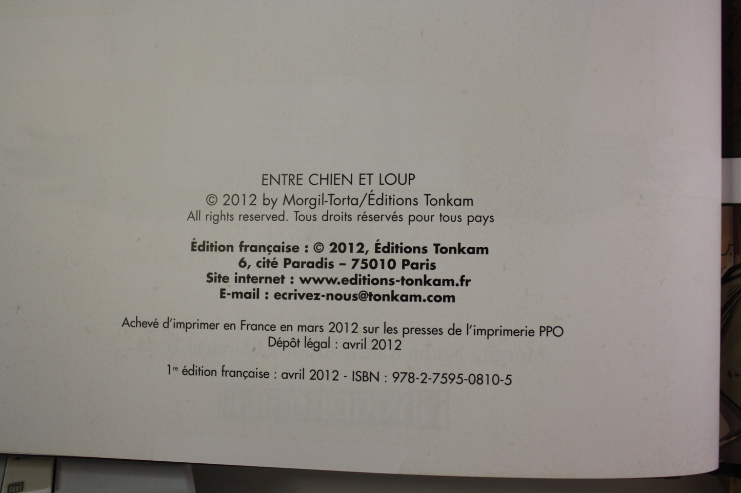 Sais tu ce que tu es ? – Entre Chien et Loup - Morgil Torta – Tonkam – EO – 2012