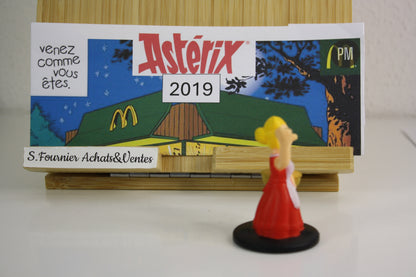 Figurine Mme Cetautomatix– Astérix - Mac Donald – 60 ans – Objet dérivé – 2019