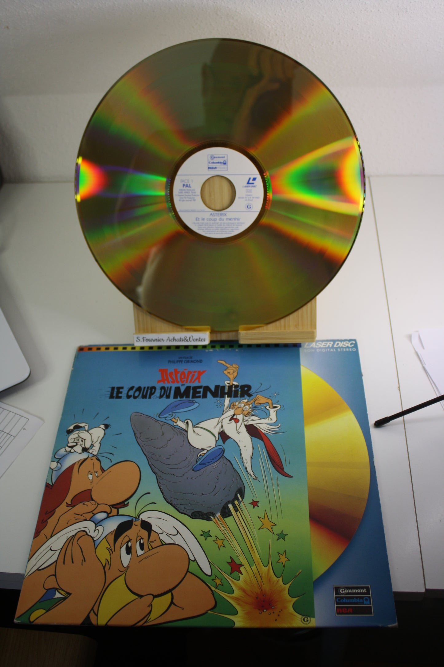 Laser Discs Vidéo « Le coup du Menhir » – Astérix – Philippe Grimon – Gaumont, Columbia, RCA – Objet dérivé – 1989